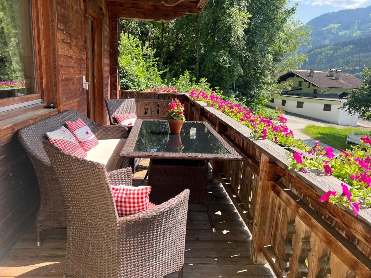 Ferienwohnung Platzhirsch Panorama View Balkon, Gartensauna, Garten, Grillplatz Стум Екстериор снимка