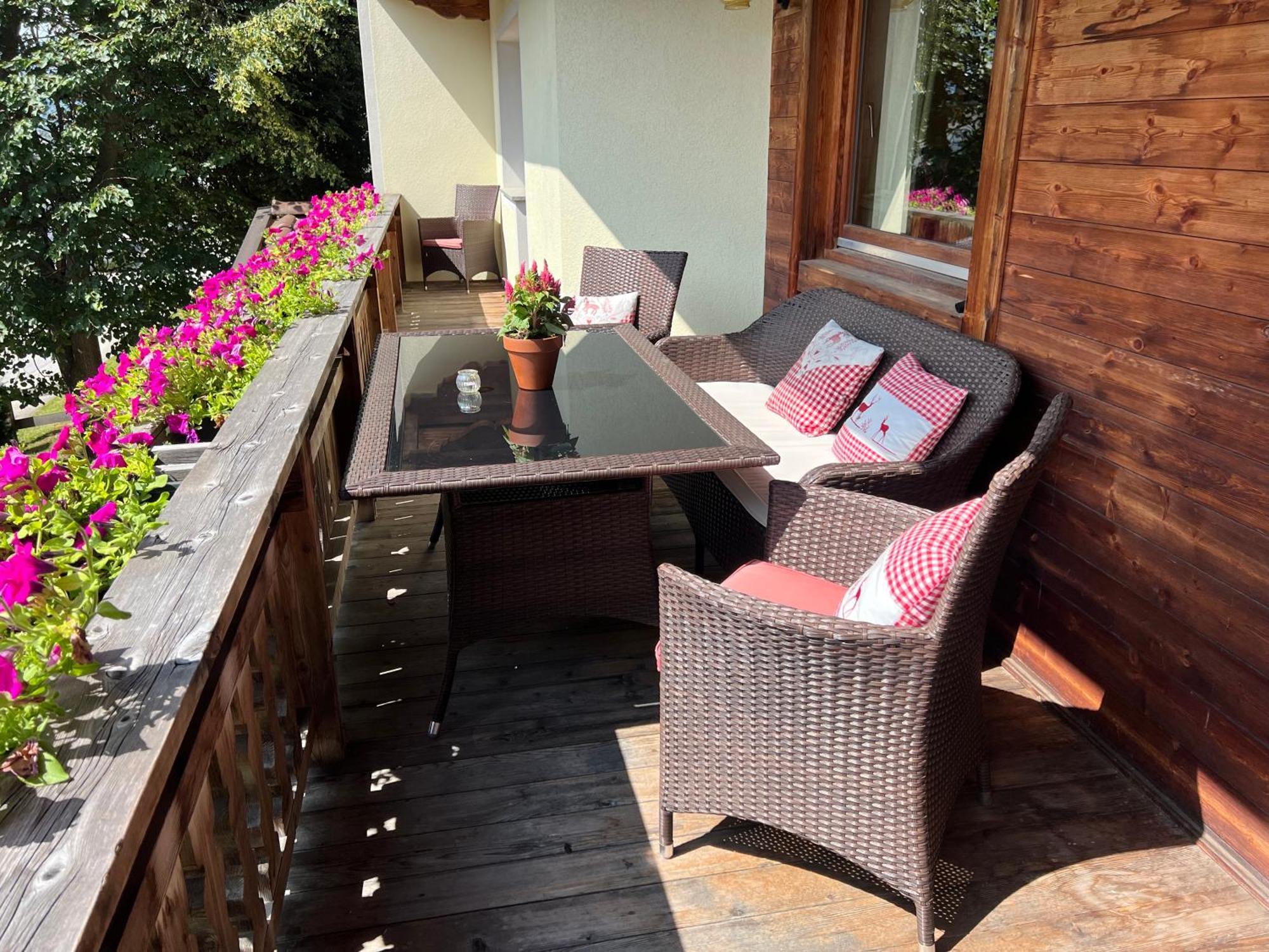 Ferienwohnung Platzhirsch Panorama View Balkon, Gartensauna, Garten, Grillplatz Стум Екстериор снимка